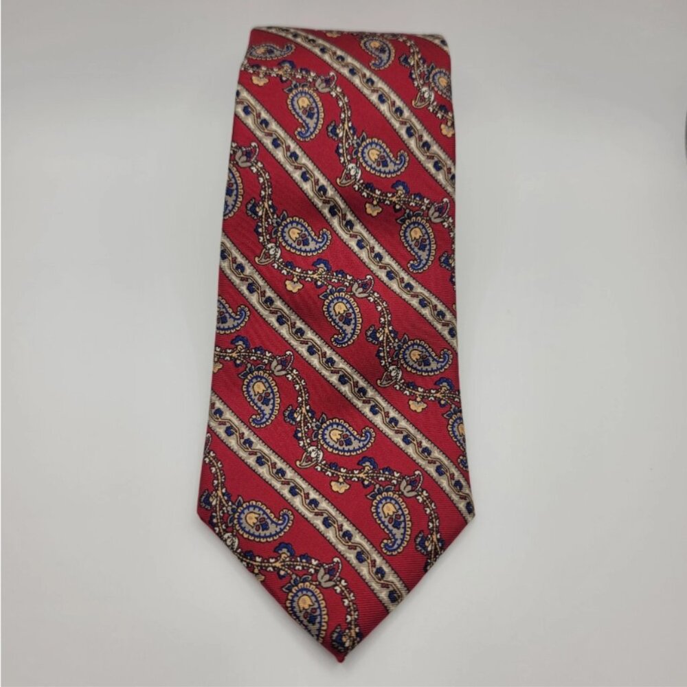 Christian Dior mens tie 100% Silk Made in U.S.A red paisley stripes